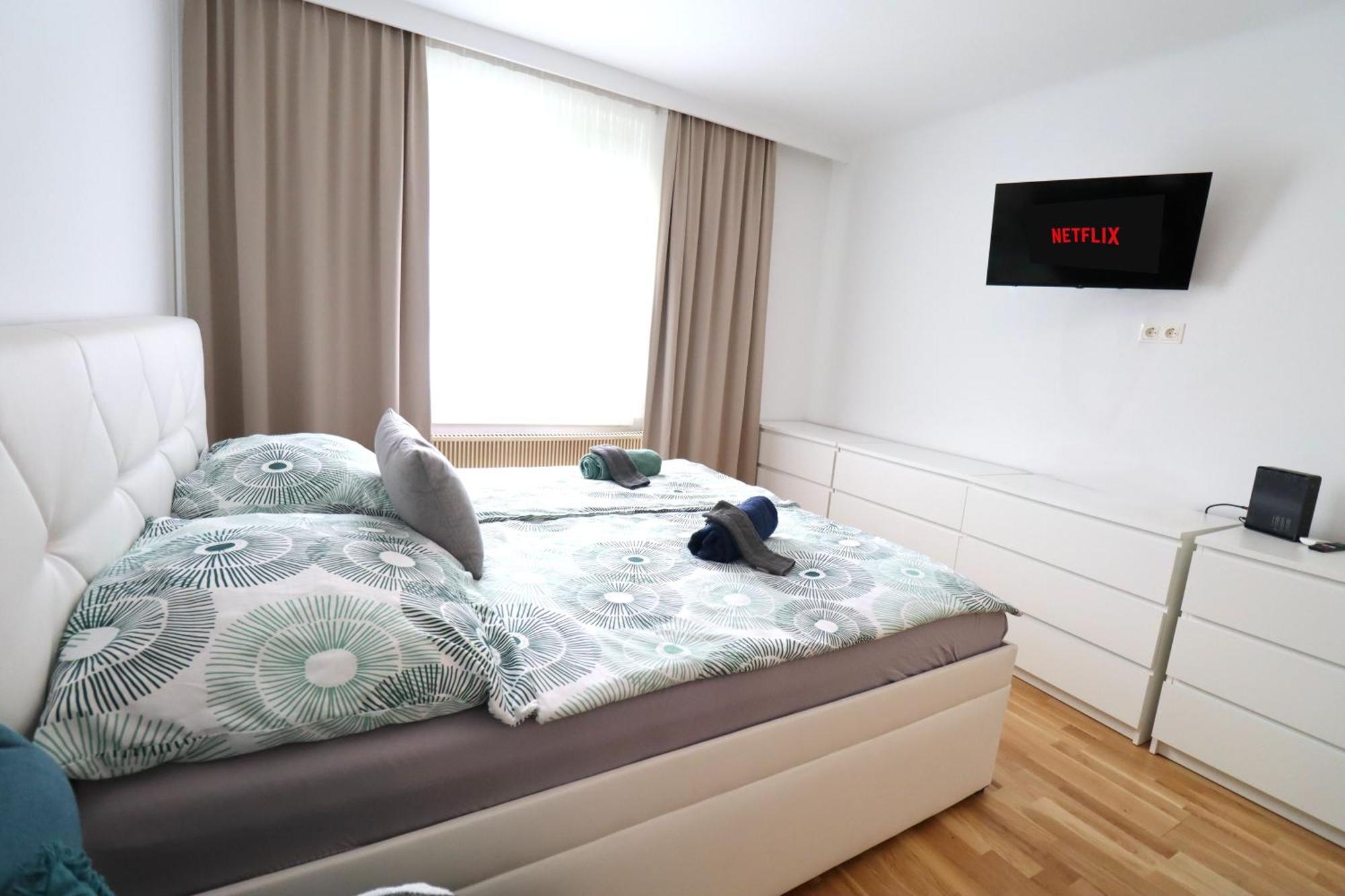 Exclusive Serviced Flat On Taborstrasse Виена Екстериор снимка
