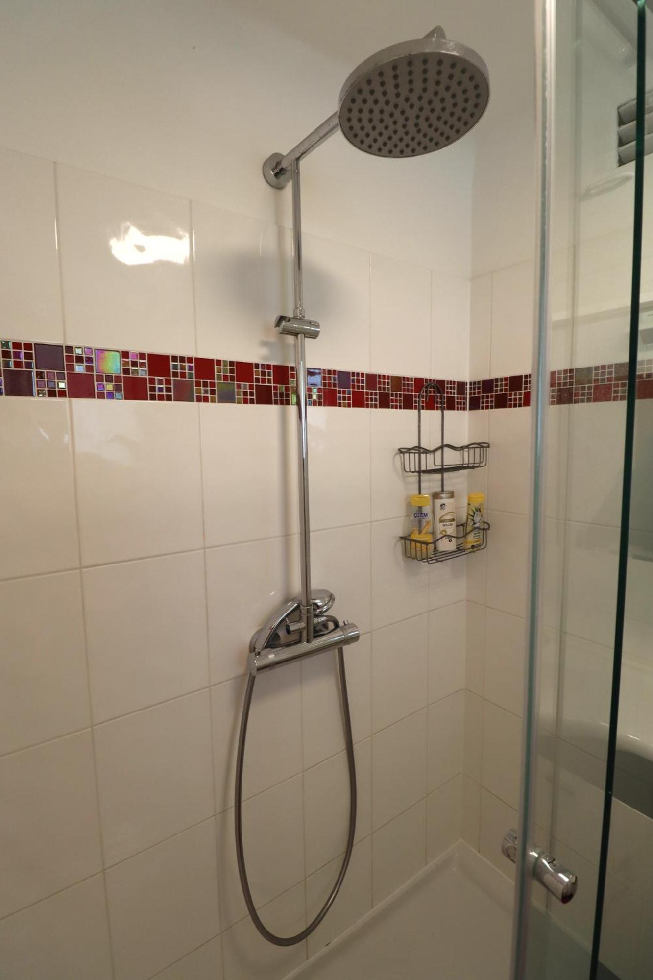 Exclusive Serviced Flat On Taborstrasse Виена Екстериор снимка