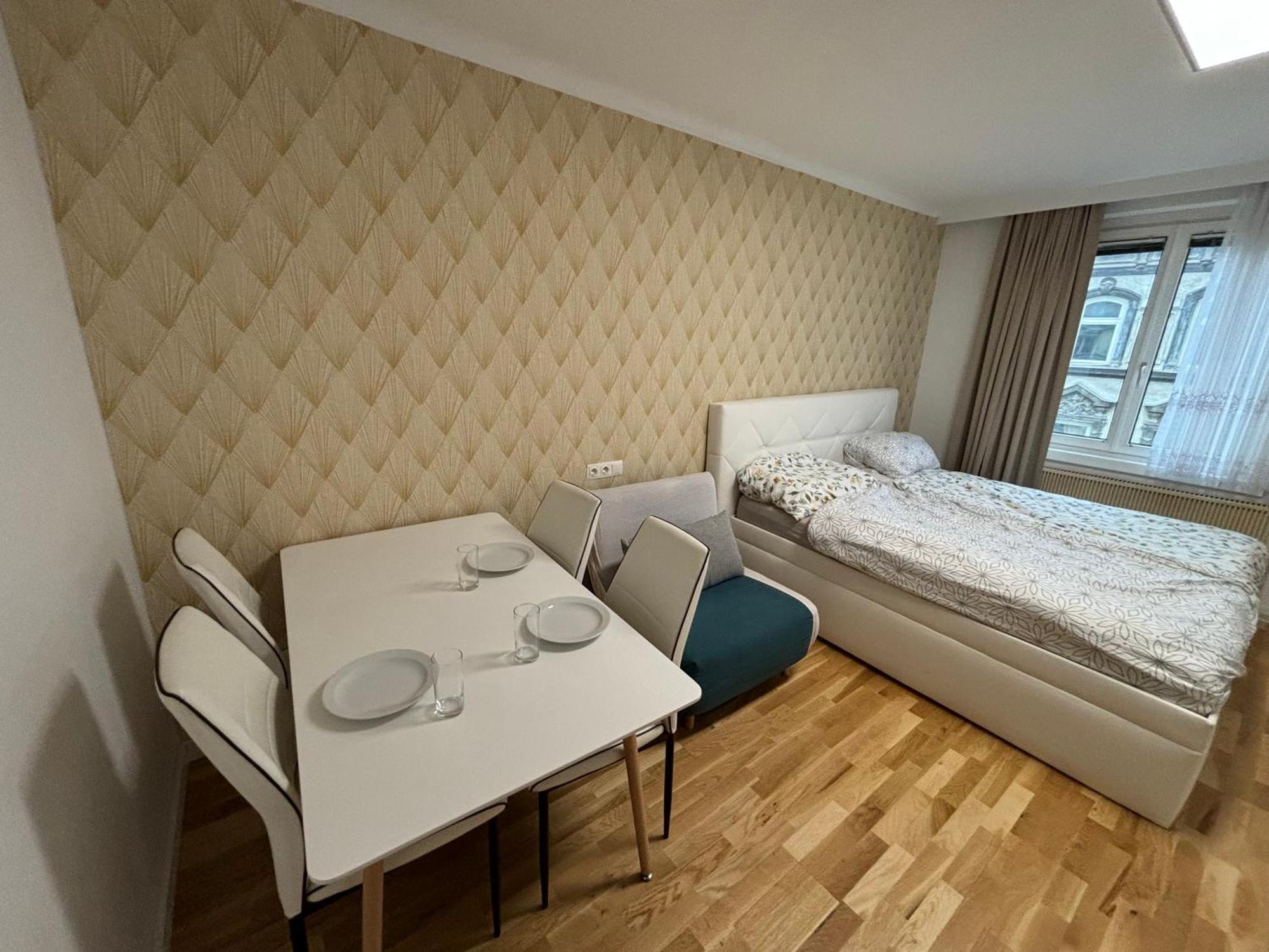 Exclusive Serviced Flat On Taborstrasse Виена Екстериор снимка